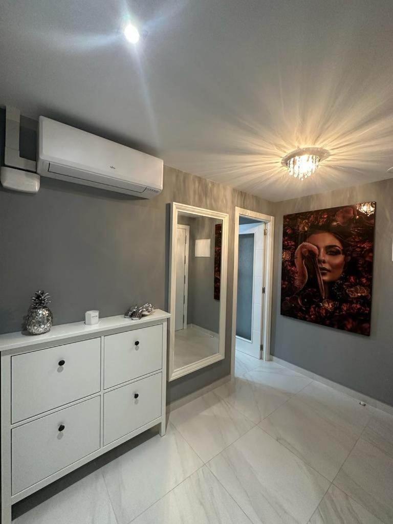 Ana Residence Elche Bagian luar foto