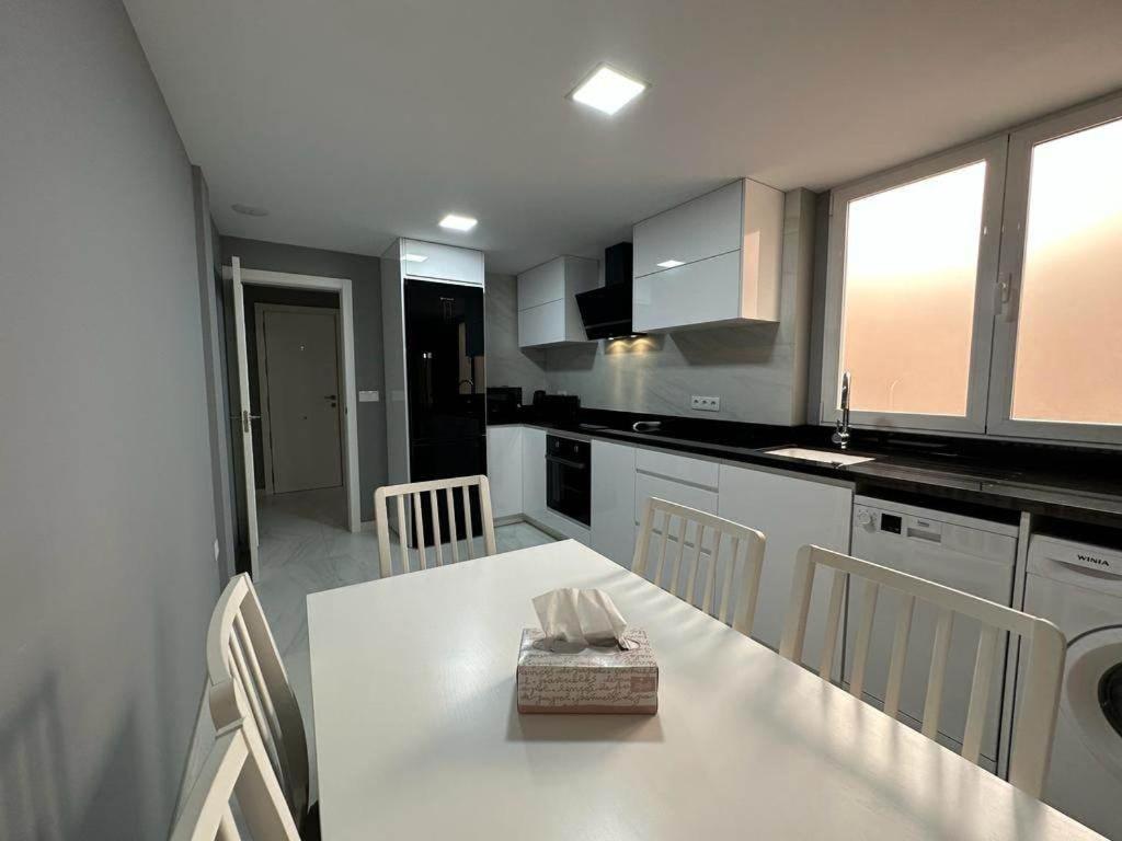 Ana Residence Elche Bagian luar foto
