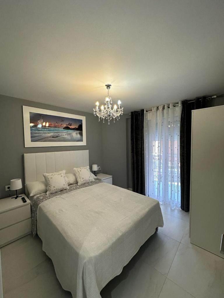 Ana Residence Elche Bagian luar foto